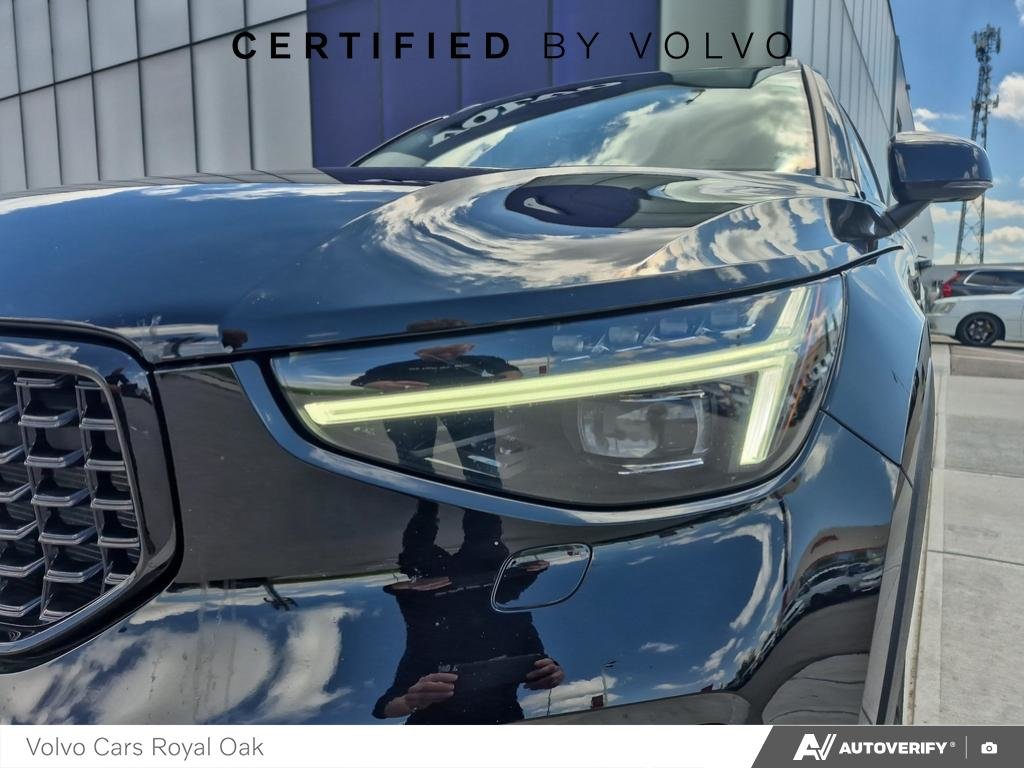2024 Volvo XC40 Ultimate Dark Theme-7