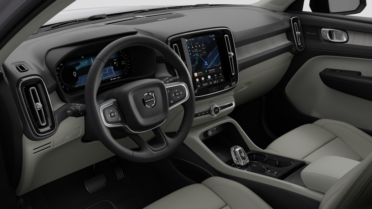 2026 Volvo XC40 Plus (Dark Theme)-9
