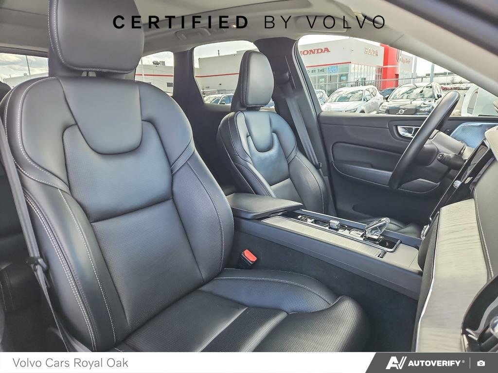 2022 Volvo XC60 Recharge Inscription-21