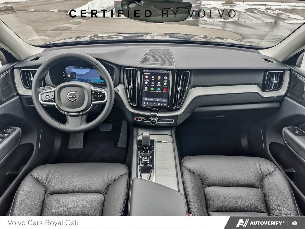 2025 Volvo XC60 Plus Dark Theme-23