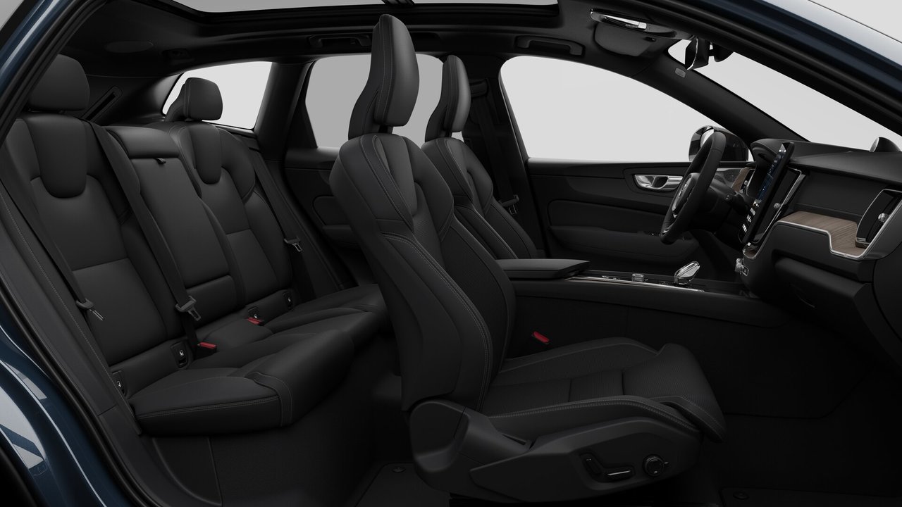 2027 Volvo XC60 Ultra (Dark Theme)-12