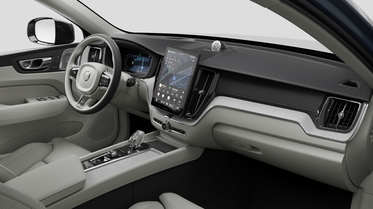 2027 Volvo XC60 Ultra (Dark Theme)-9