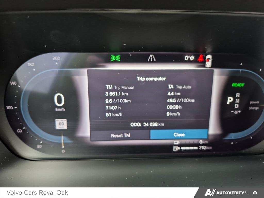 2025 Volvo XC90 Plug-In Hybrid Ultra Bright Theme-14