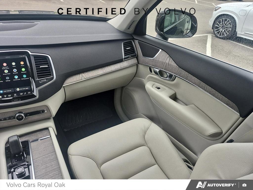 2024 Volvo XC90 Recharge Core Bright Theme-24