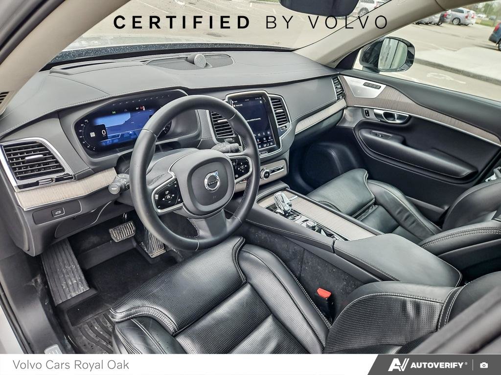2023 Volvo XC90 Ultimate Dark Theme-12