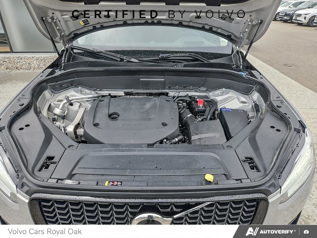2023 Volvo XC90 Ultimate Dark Theme-9
