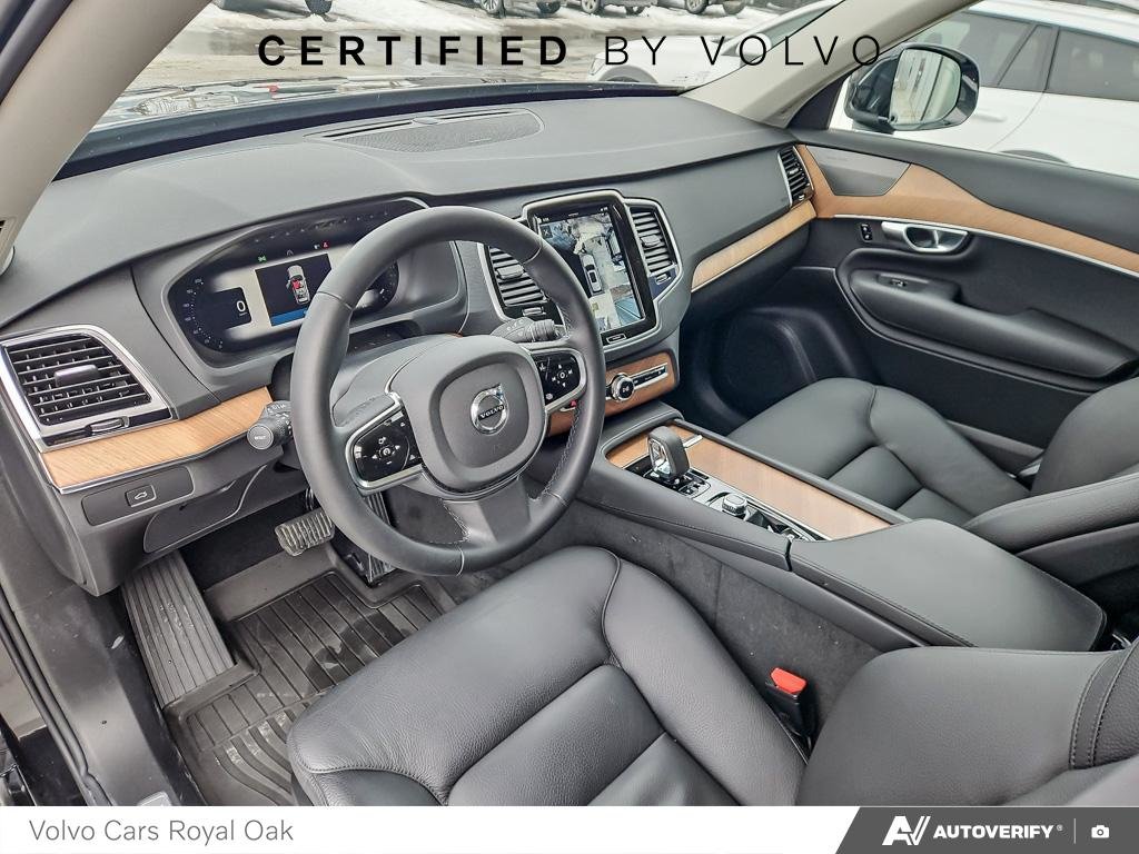 2024 Volvo XC90 Plus Bright Theme-12