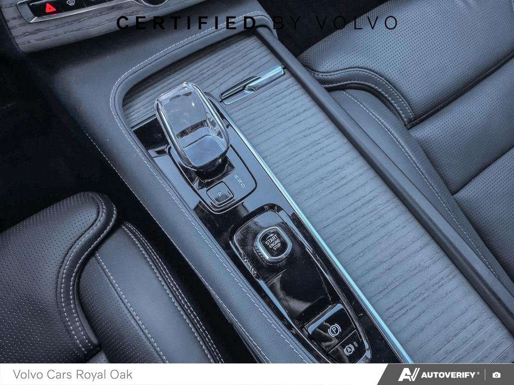 2024 Volvo XC90 Ultimate Bright Theme-17