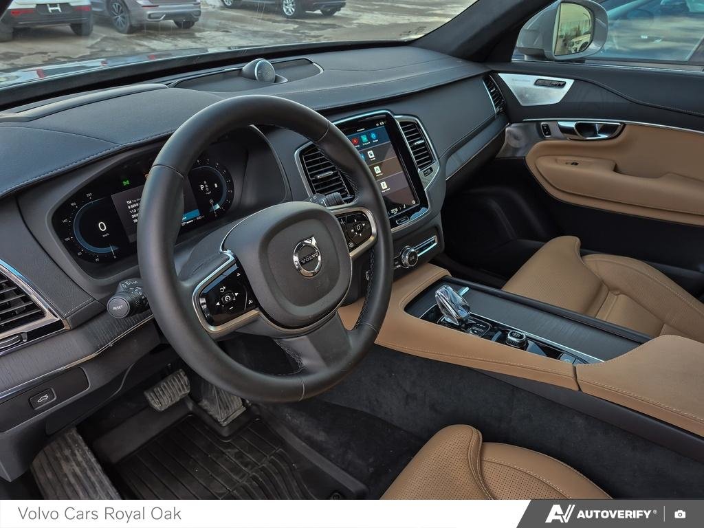 2025 Volvo XC90 Ultra Bright Theme-12
