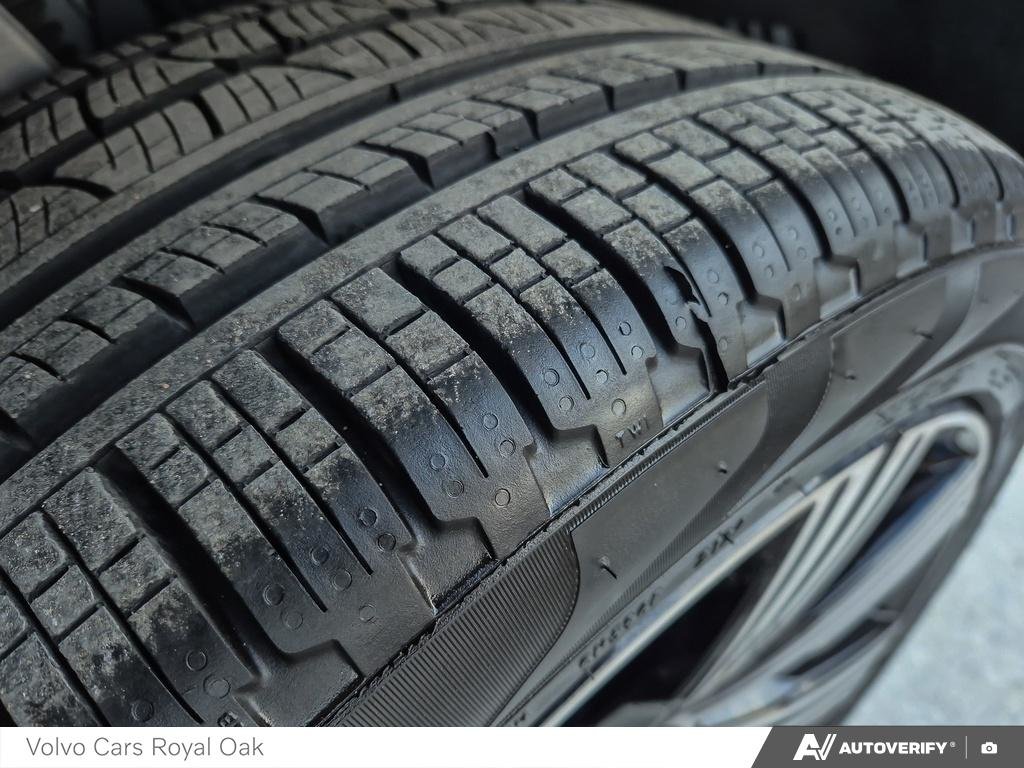 2025 Volvo XC90 Ultra Bright Theme-6