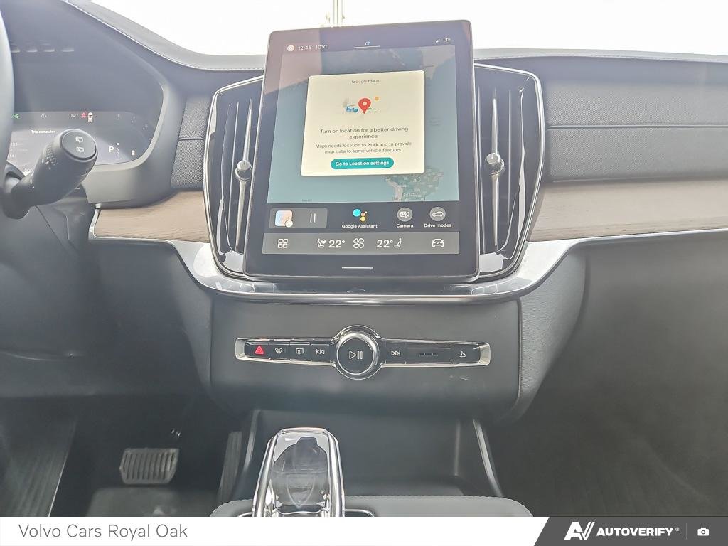 2025 Volvo XC90 Plus Bright Theme-18