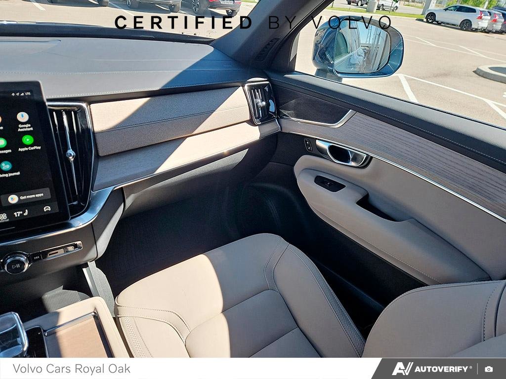 2025 Volvo XC90 Plus Bright Theme-23