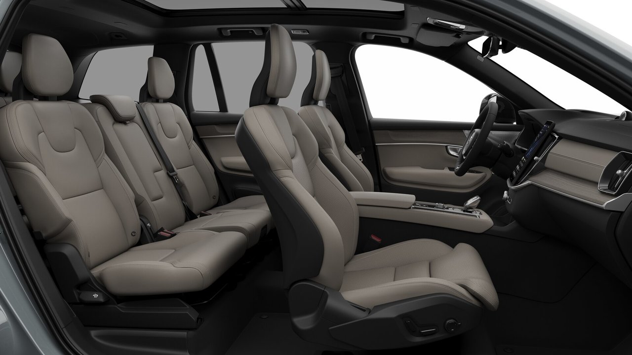 2026 Volvo XC90 Ultra 7-Seater (Dark Theme)-12