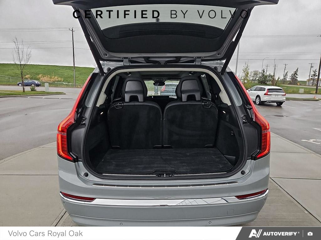 2026 Volvo XC90 Ultra Bright Theme-11