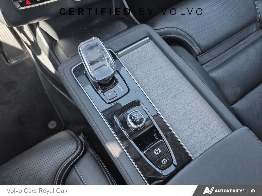 2026 Volvo XC90 Ultra Dark Theme-17