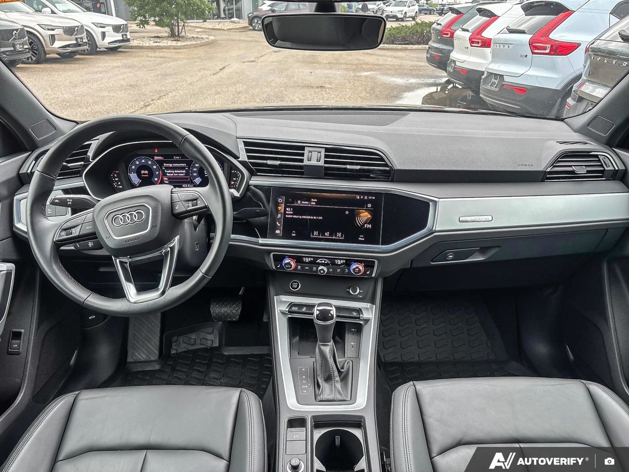 2023 Audi Q3 Komfort-23