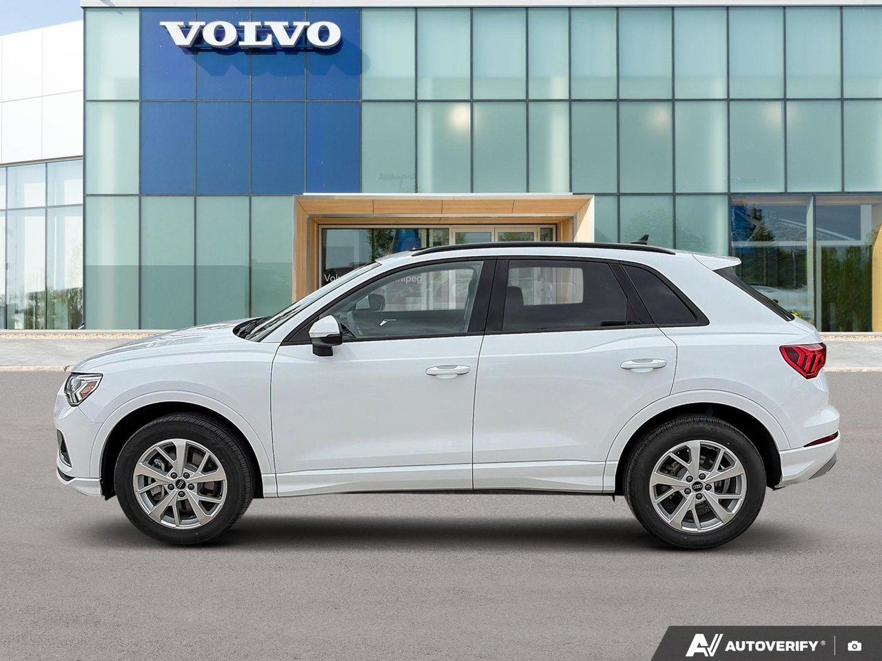 2025 Audi Q3 Komfort 40-1