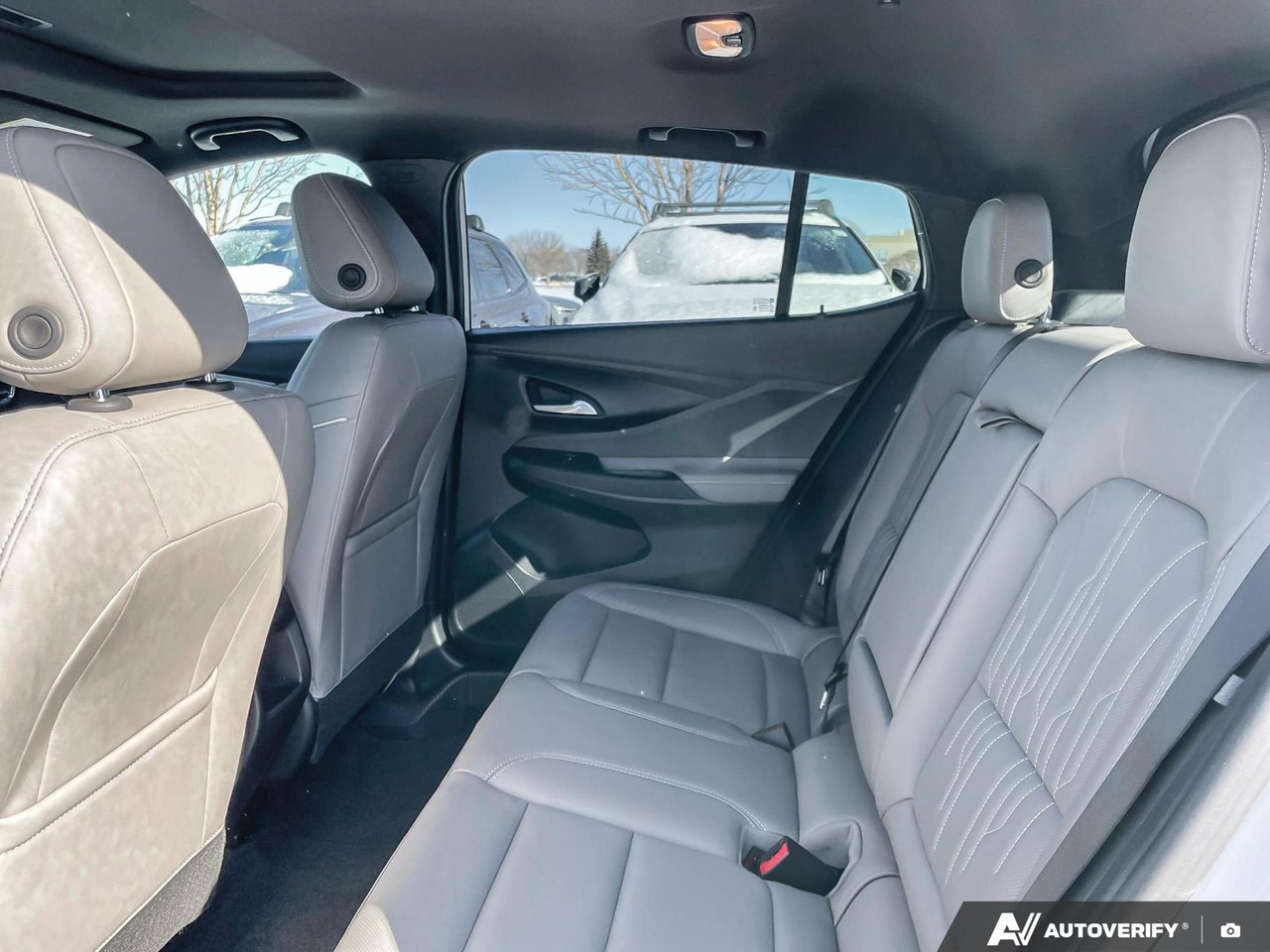 2025 Buick Envista Avenir-22