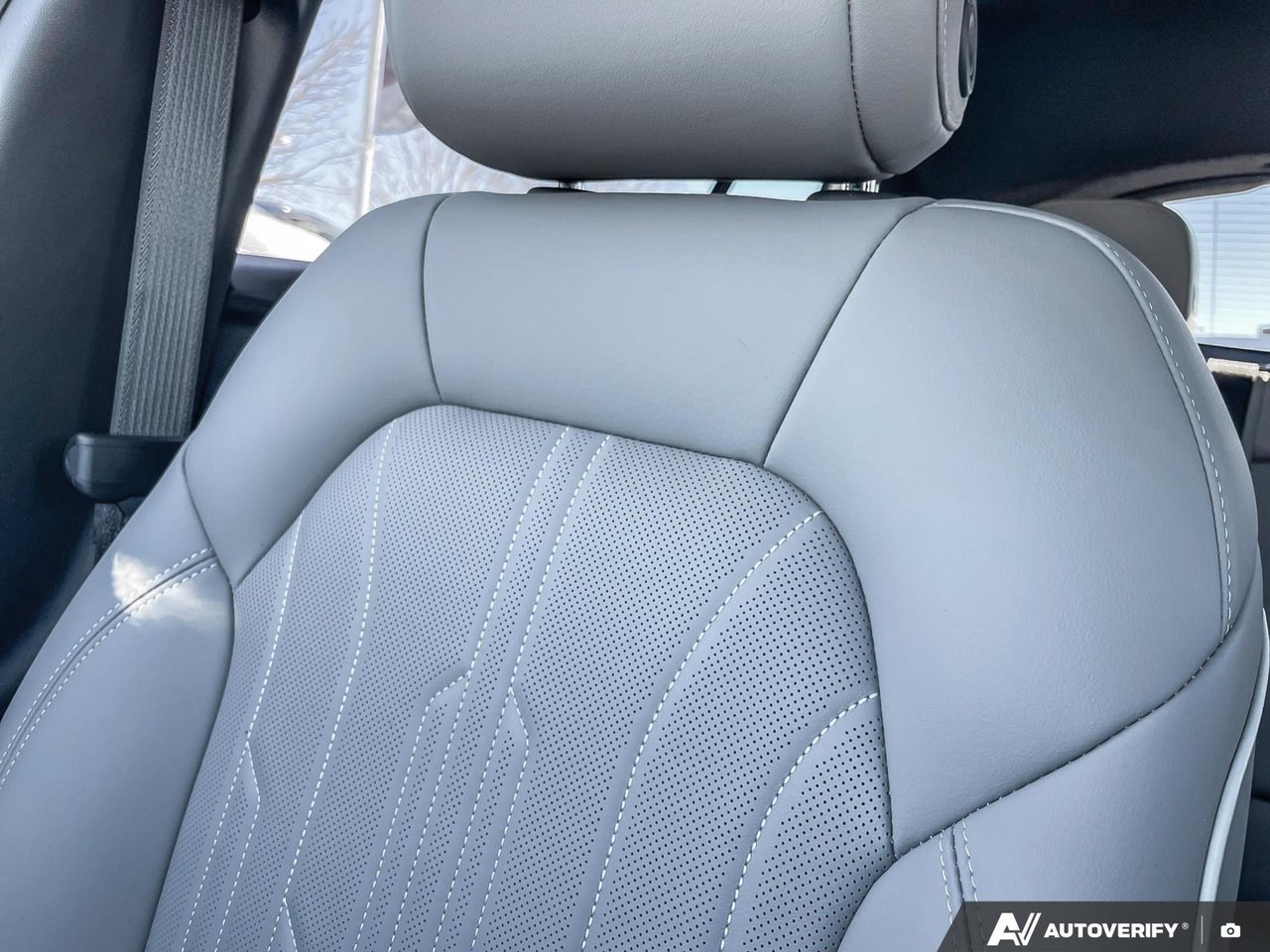 2025 Buick Envista Avenir-19