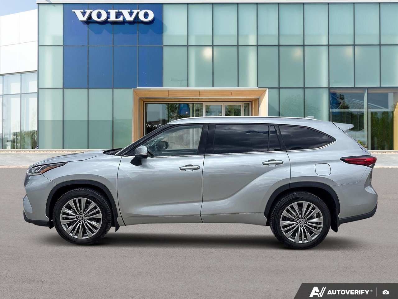 2021 Toyota Highlander Limited-1