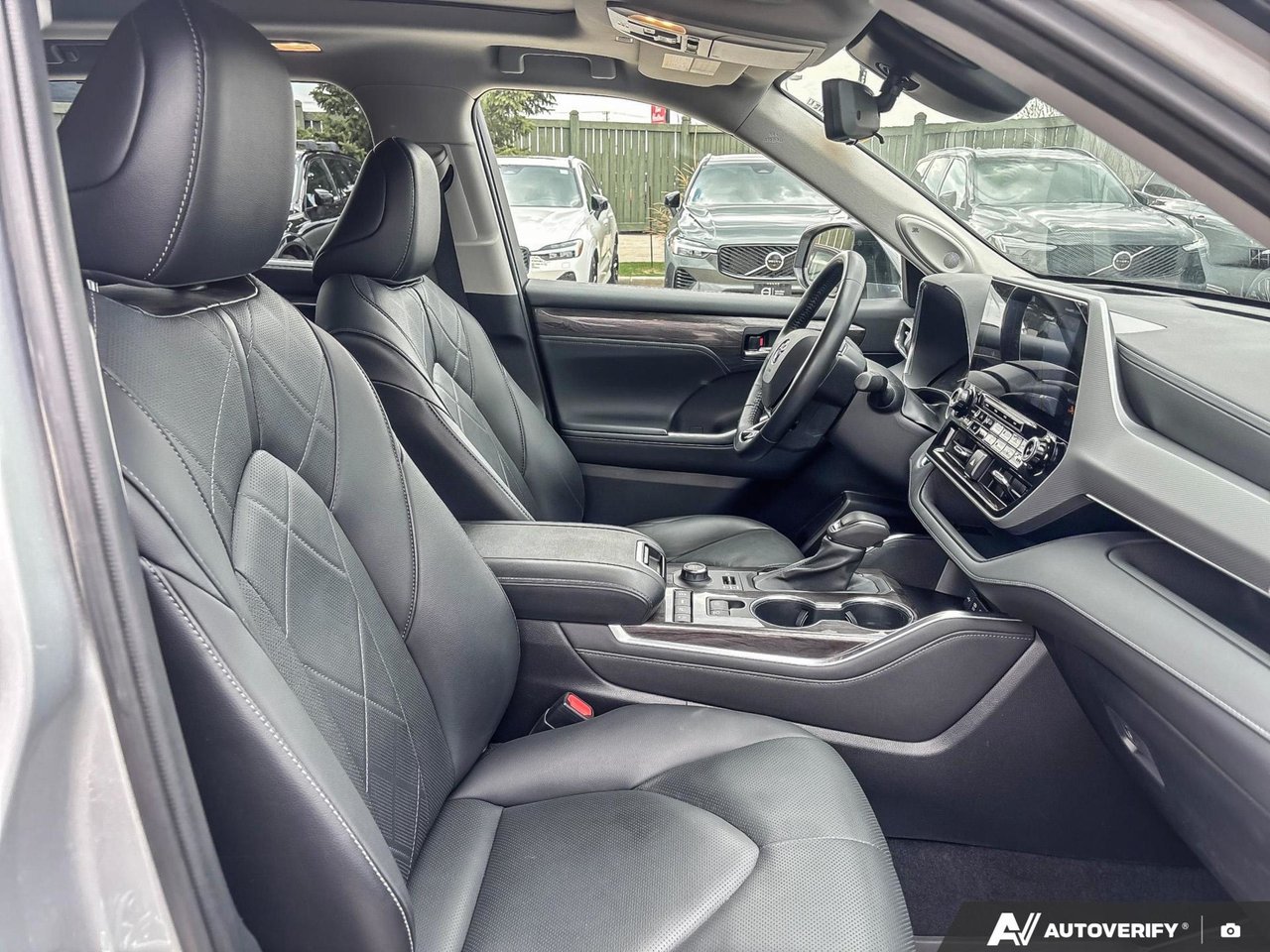 2021 Toyota Highlander Limited-21