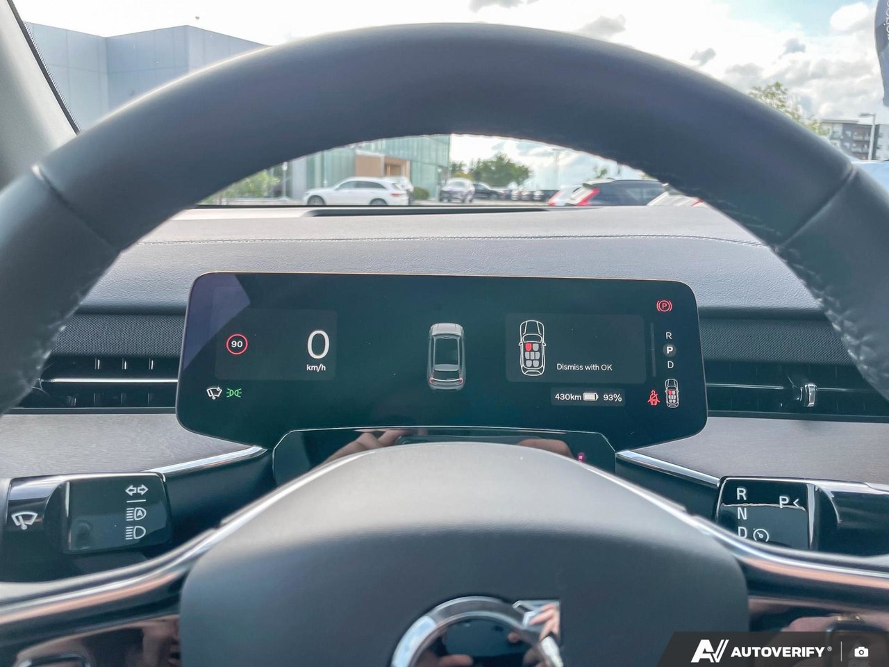 2025 Volvo EX90 Ultra-14