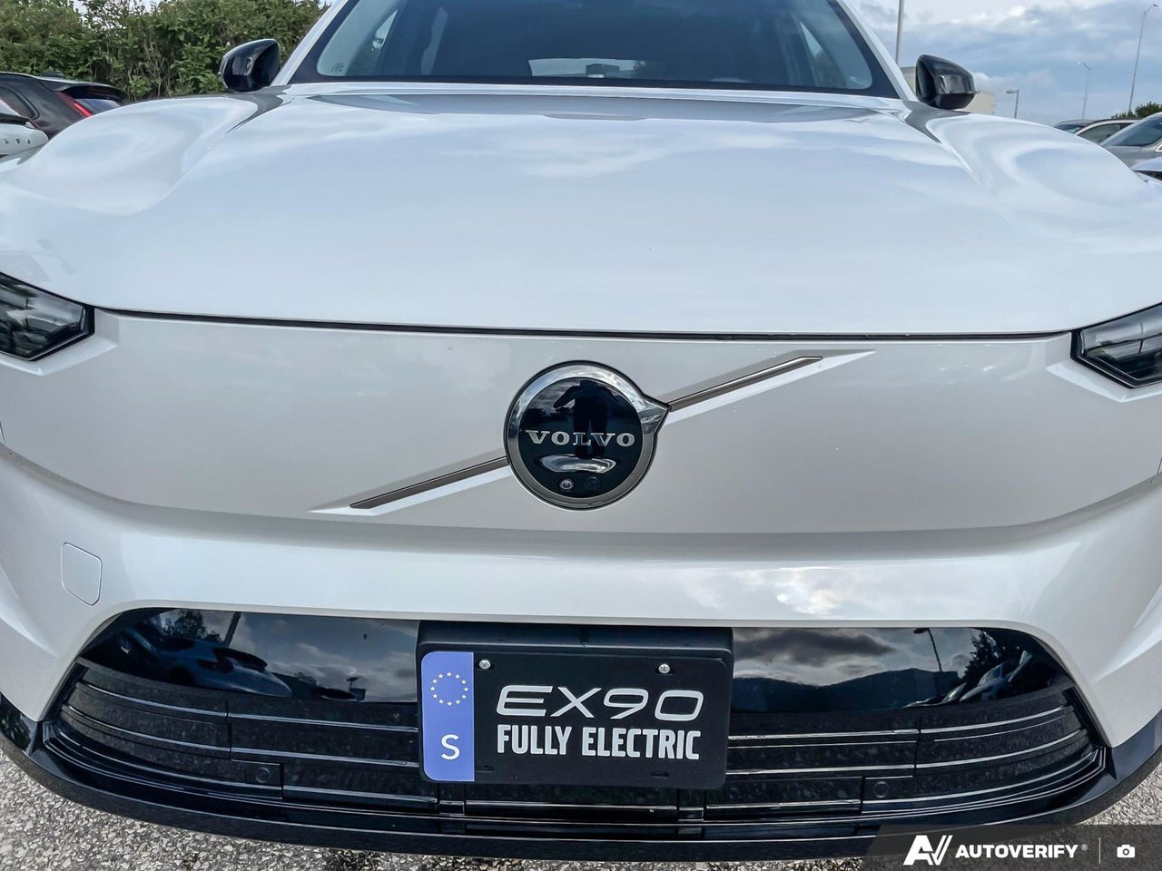 2025 Volvo EX90 Ultra-5