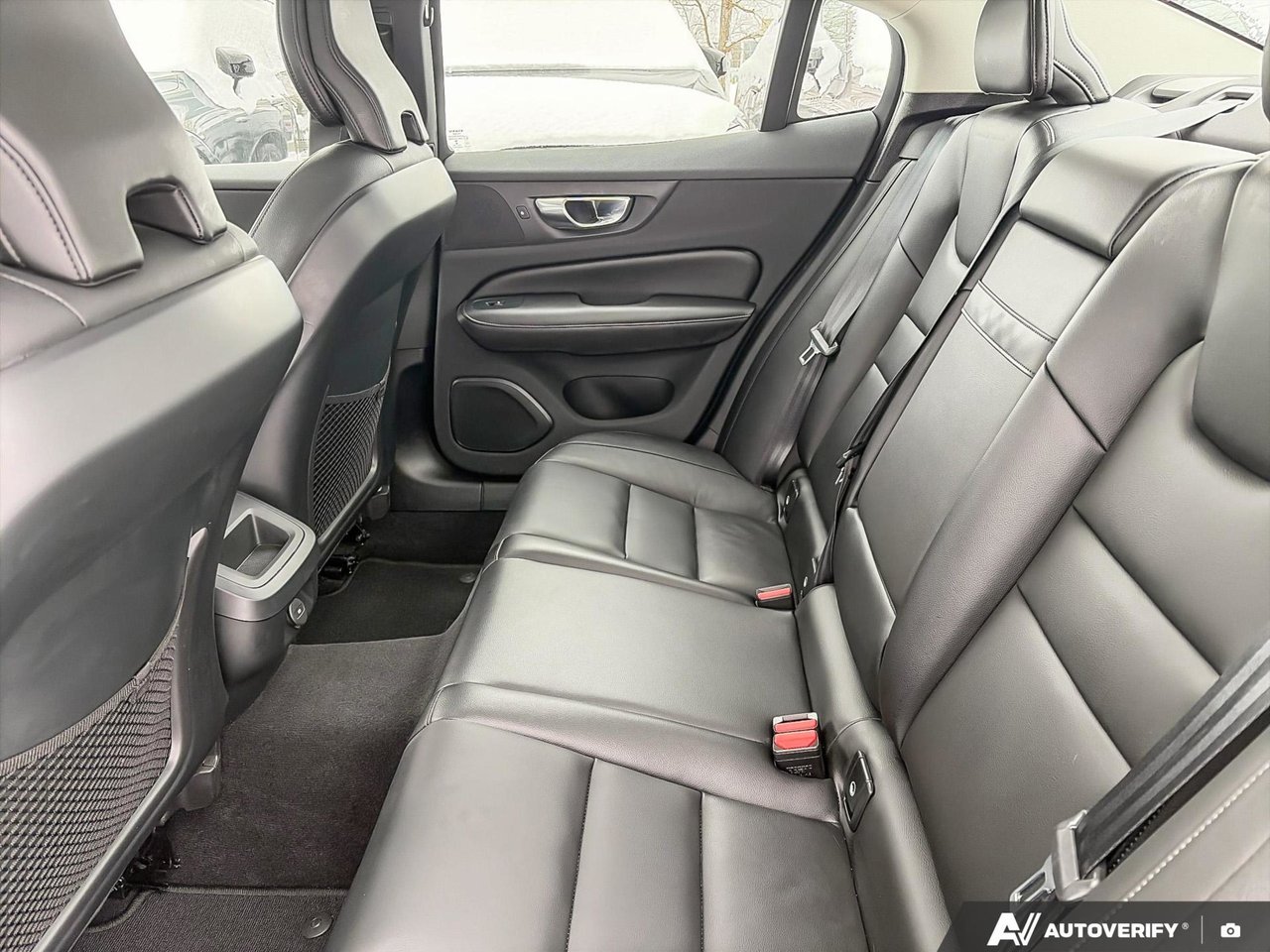 2022 Volvo S60-22