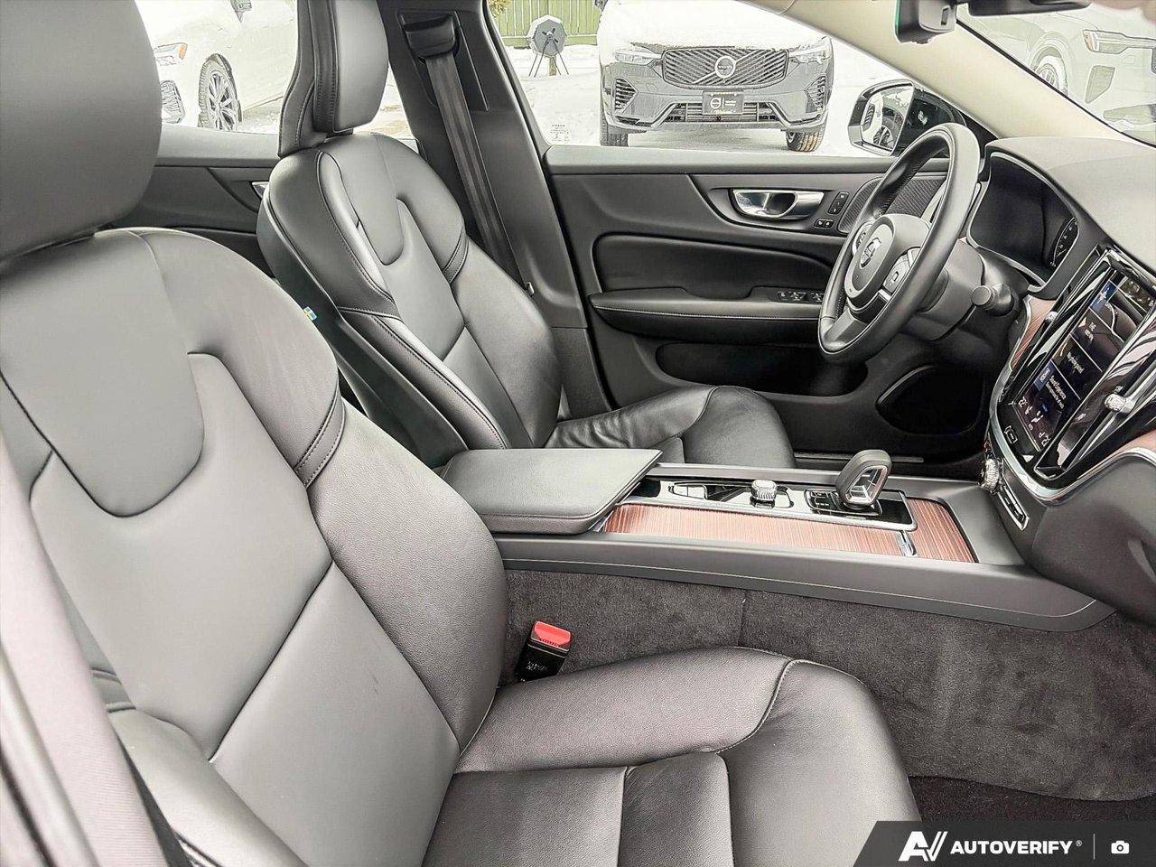 2022 Volvo S60-21