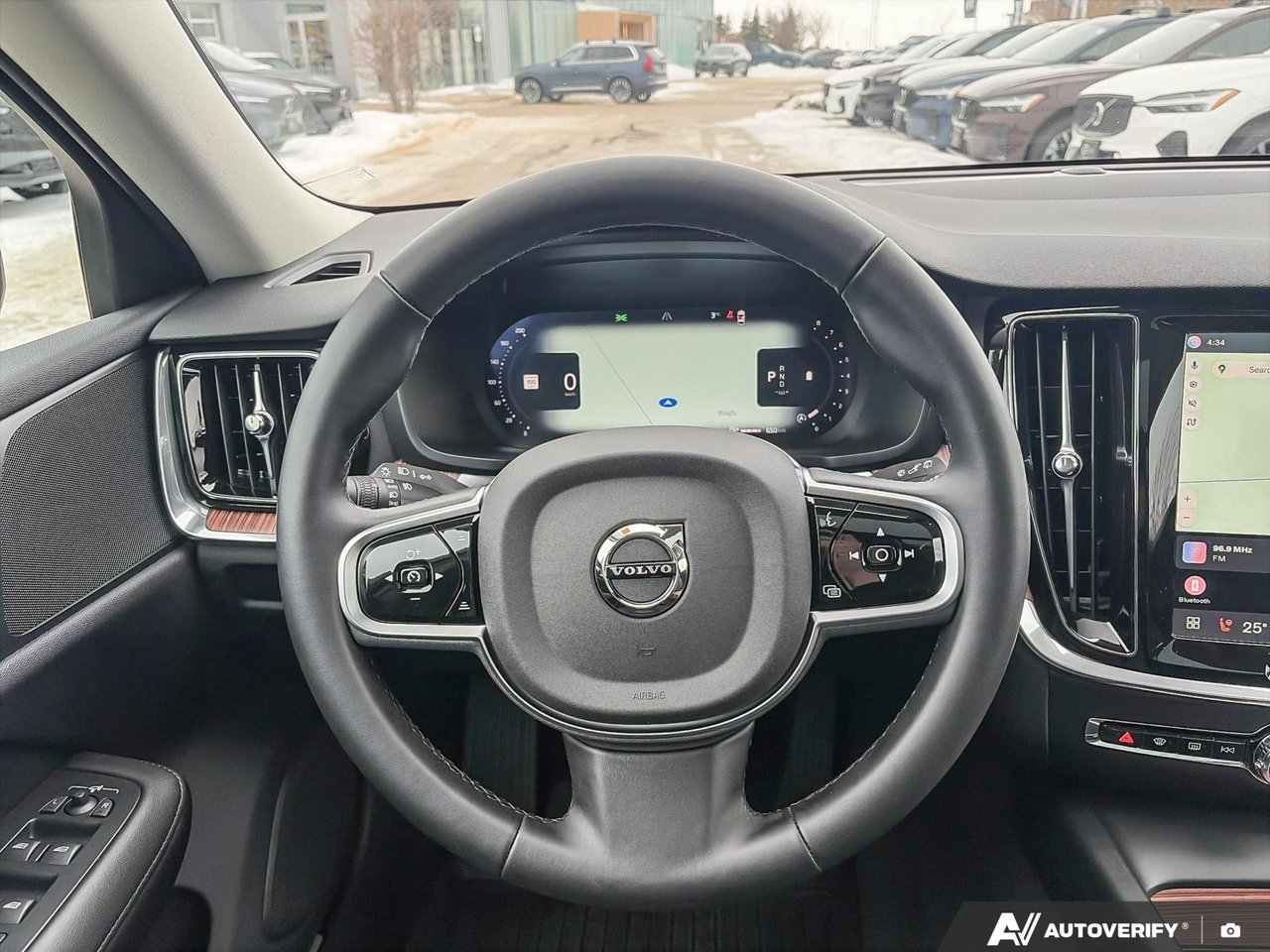 2025 Volvo V60 Cross Country Core-13