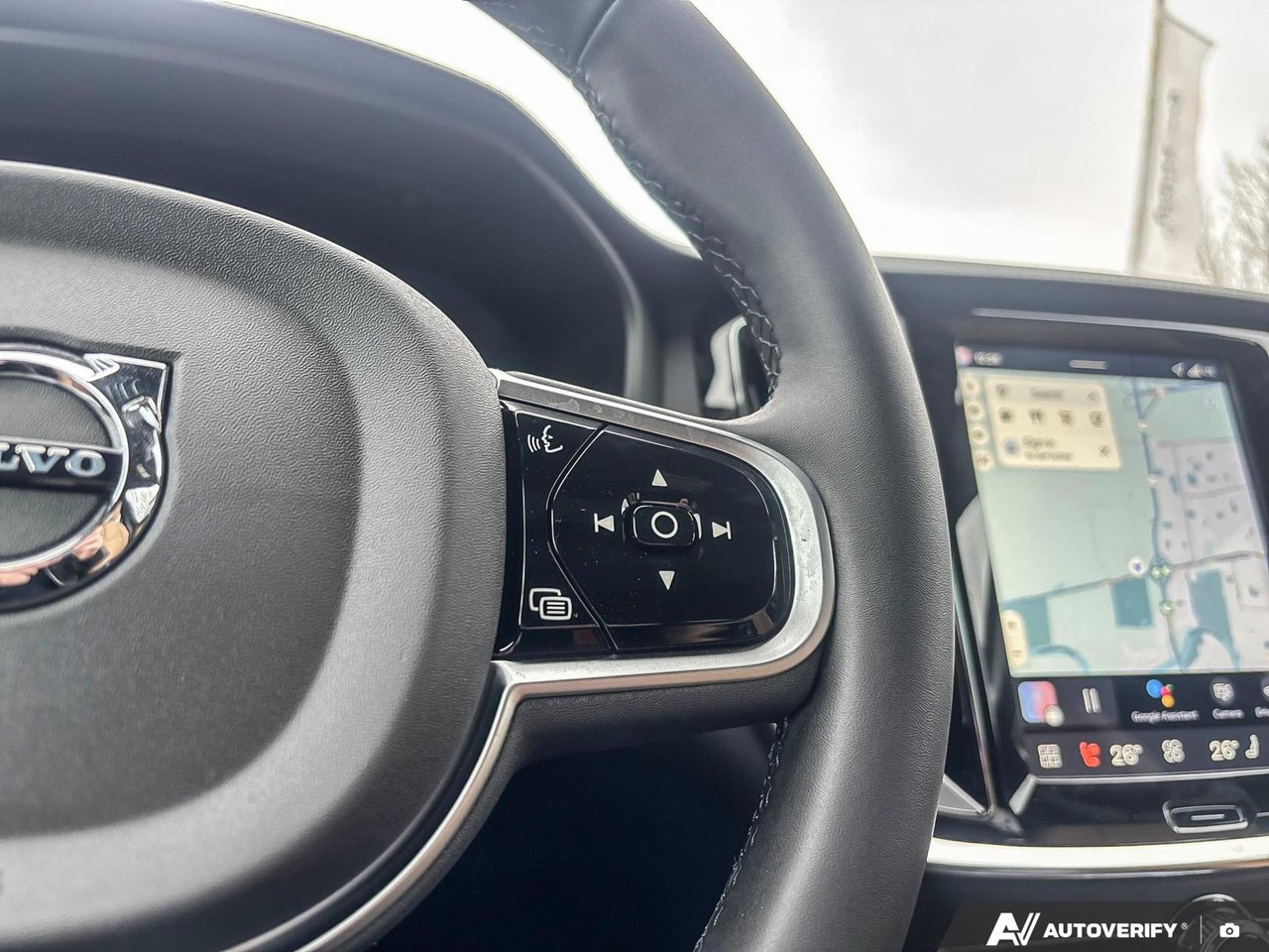 2026 Volvo V60 Cross Country Ultra-16