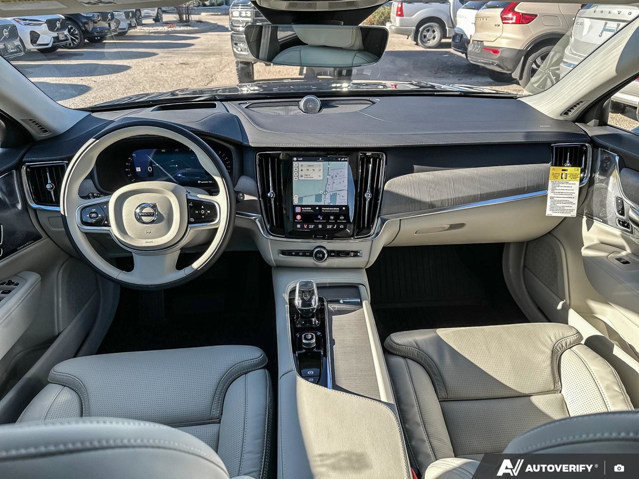 2026 Volvo V90 Cross Country Ultra-24