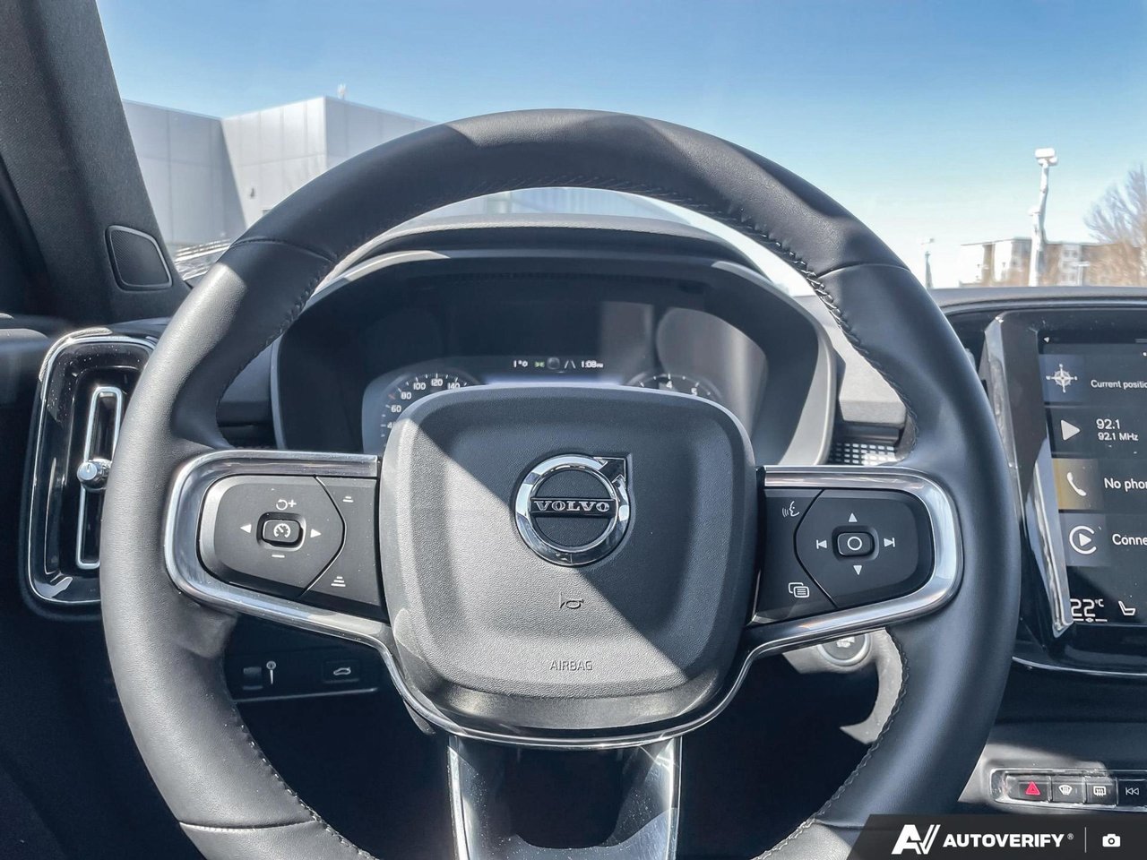 2022 Volvo XC40 R-Design-14