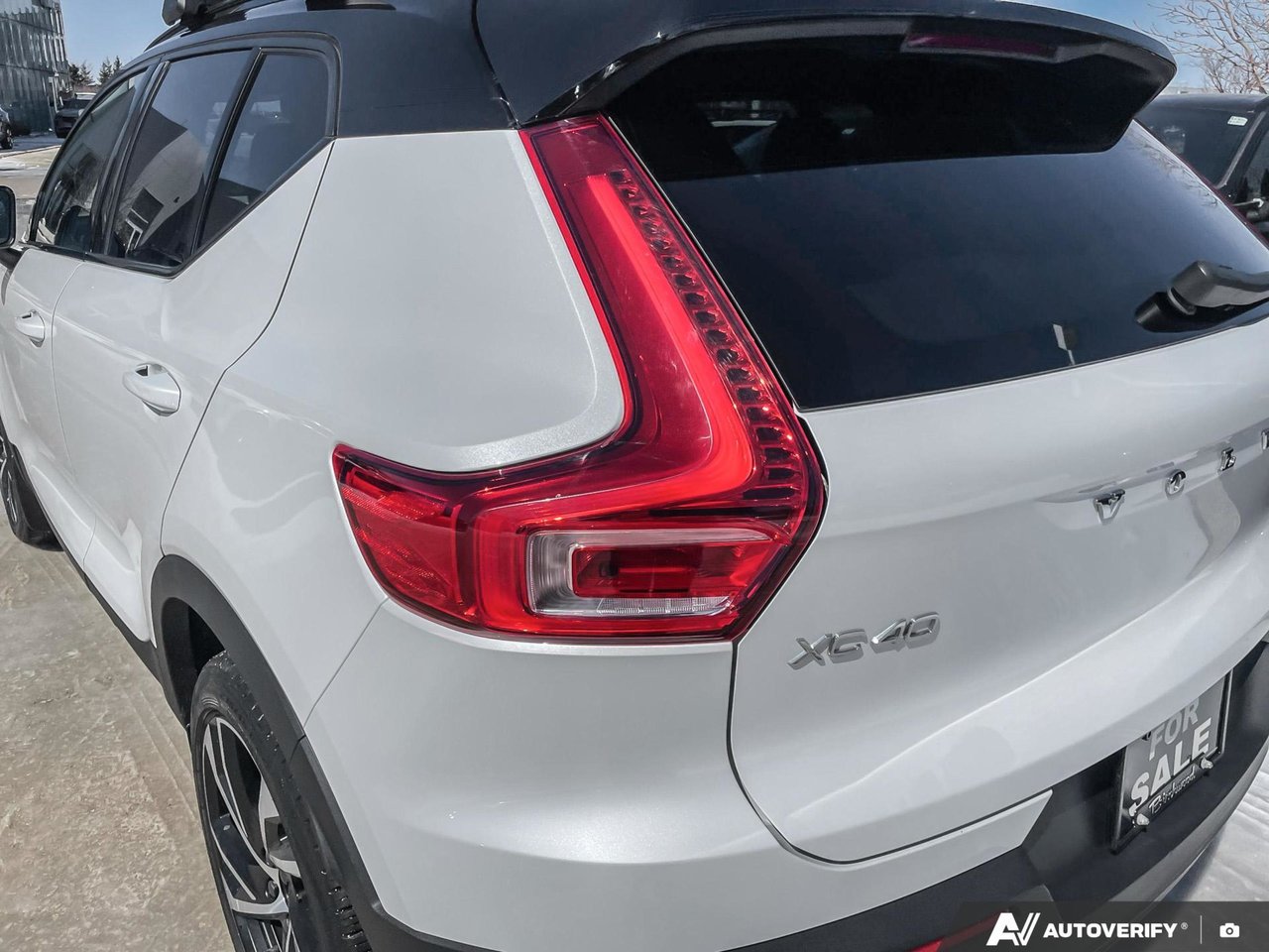 2022 Volvo XC40 R-Design-12
