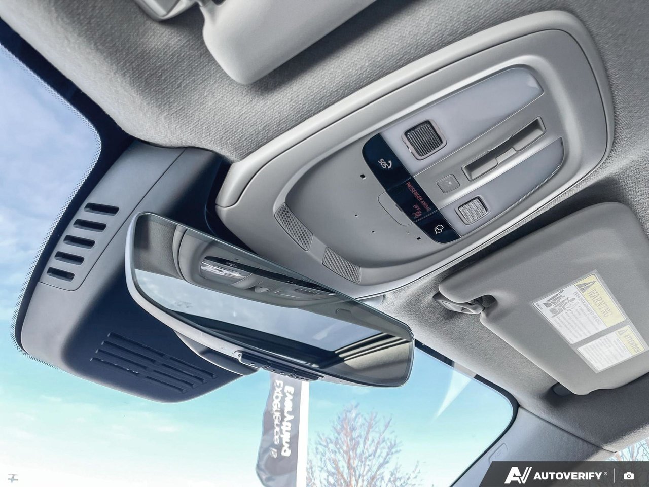 2023 Volvo XC40 Ultimate Bright Theme-21