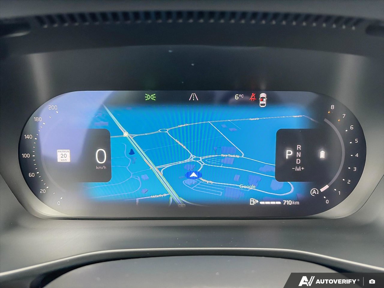 2025 Volvo XC40 Core Bright Theme-15