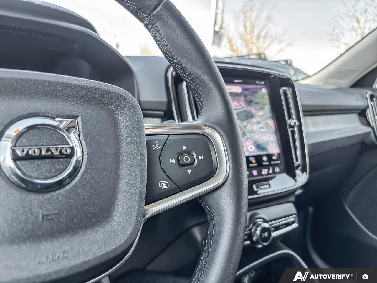 2025 Volvo XC40 Core Bright Theme-15