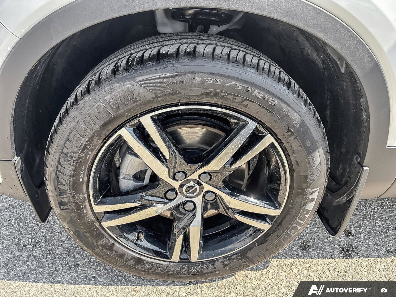 2025 Volvo XC40 Core Bright Theme-8