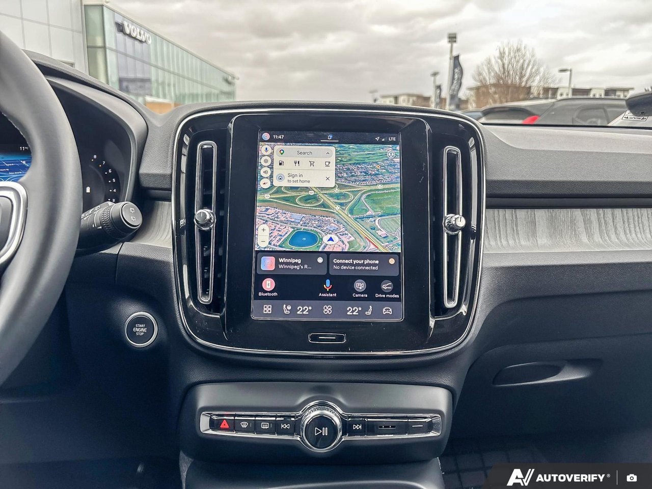 2025 Volvo XC40 Core Bright Theme-18