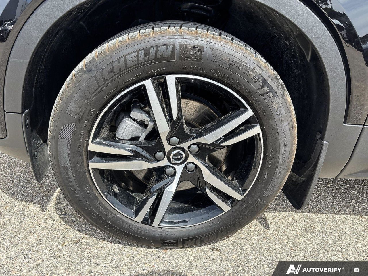 2025 Volvo XC40 Core Bright Theme-8