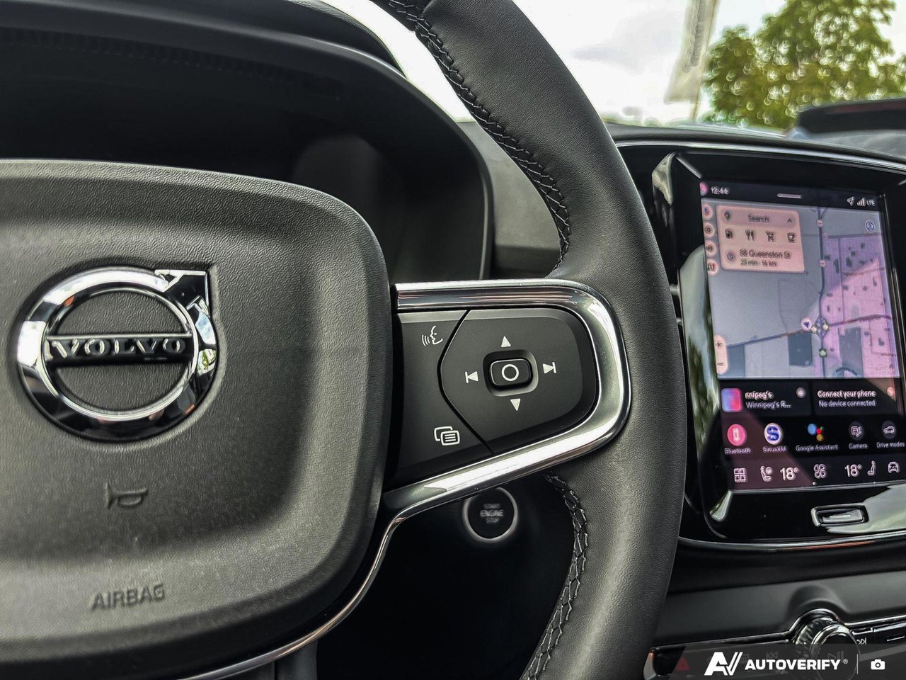 2026 Volvo XC40 Core Dark Theme-16