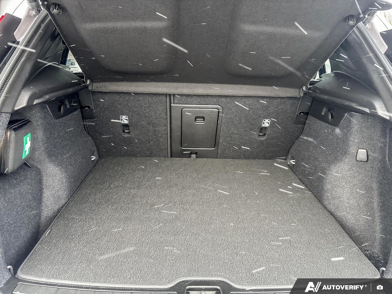 2026 Volvo XC40 Ultra Dark Theme-8