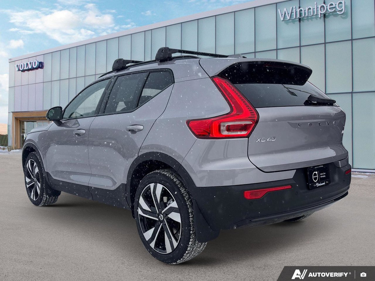 2026 Volvo XC40 Ultra Dark Theme-3