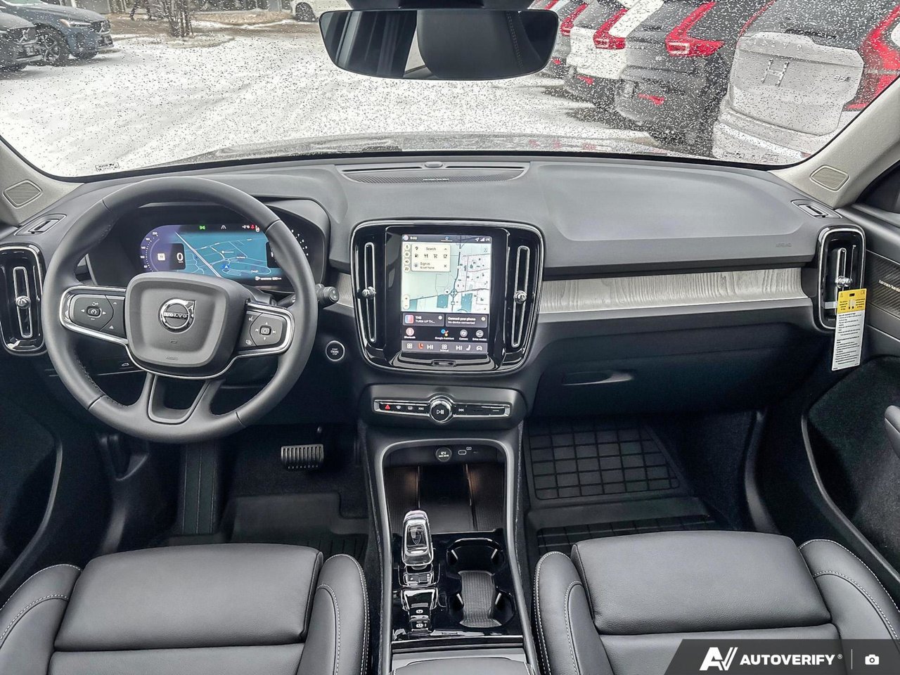 2026 Volvo XC40 Ultra Dark Theme-24