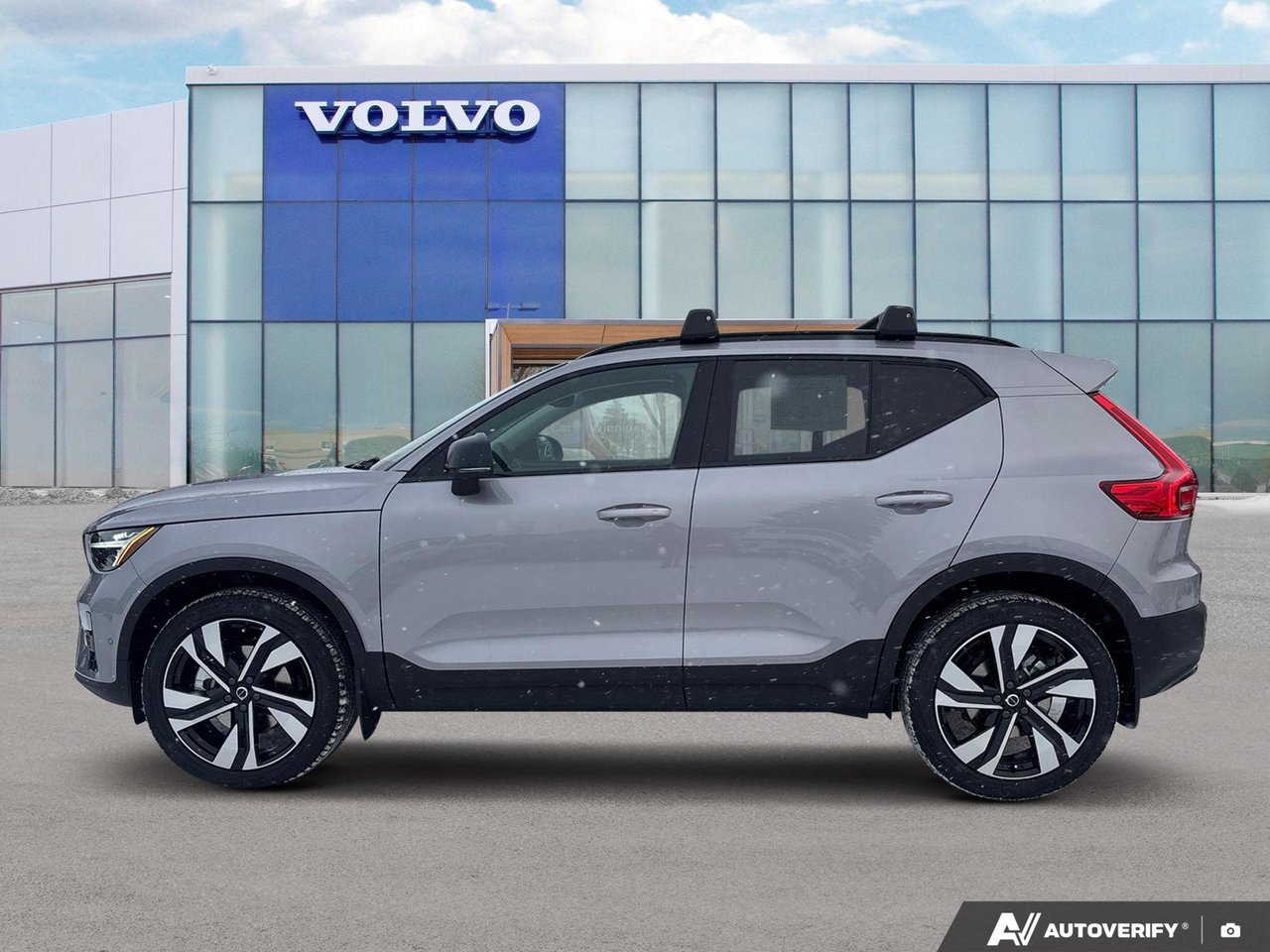 2026 Volvo XC40 Ultra Dark Theme-2