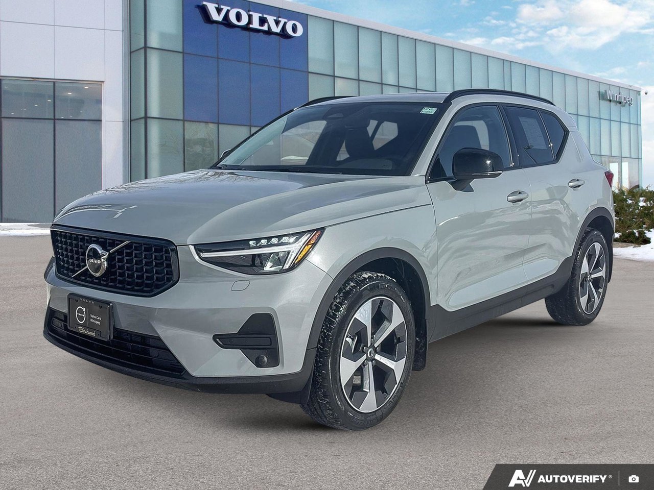 2026 Volvo XC40 Core Dark Theme-0