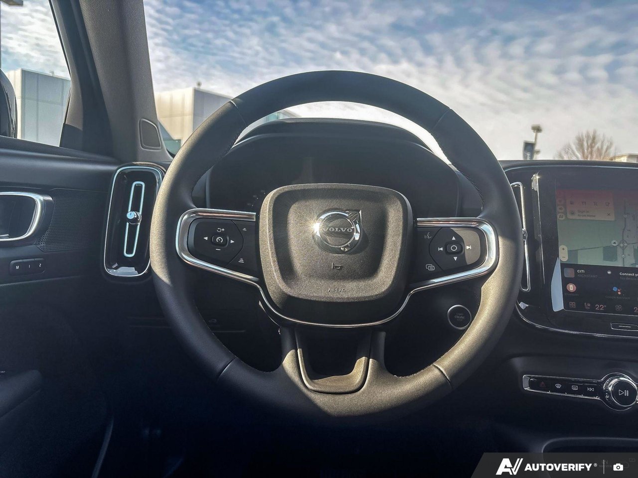 2026 Volvo XC40 Core Dark Theme-14