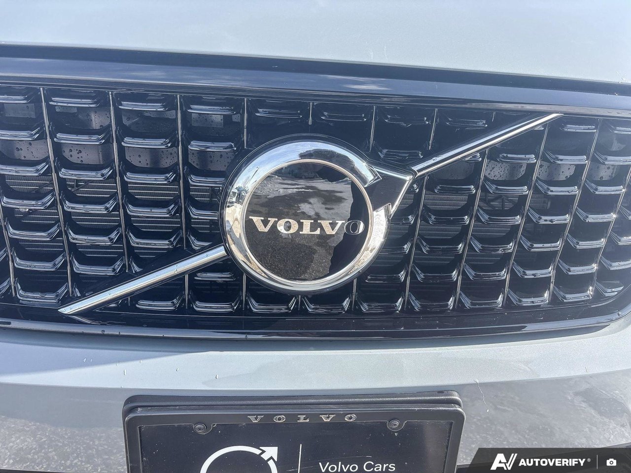 2026 Volvo XC40 Core Dark Theme-6