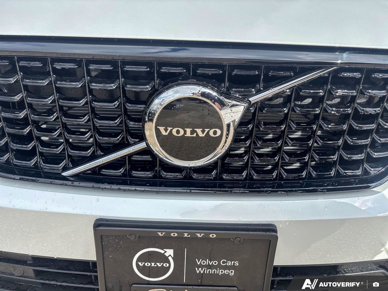 2026 Volvo XC40 Core Dark Theme-5