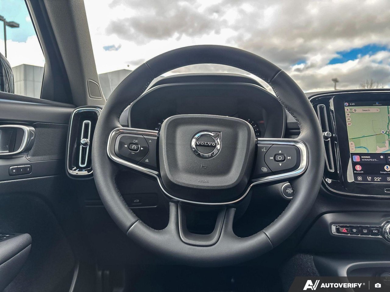 2026 Volvo XC40 Core Dark Theme-13